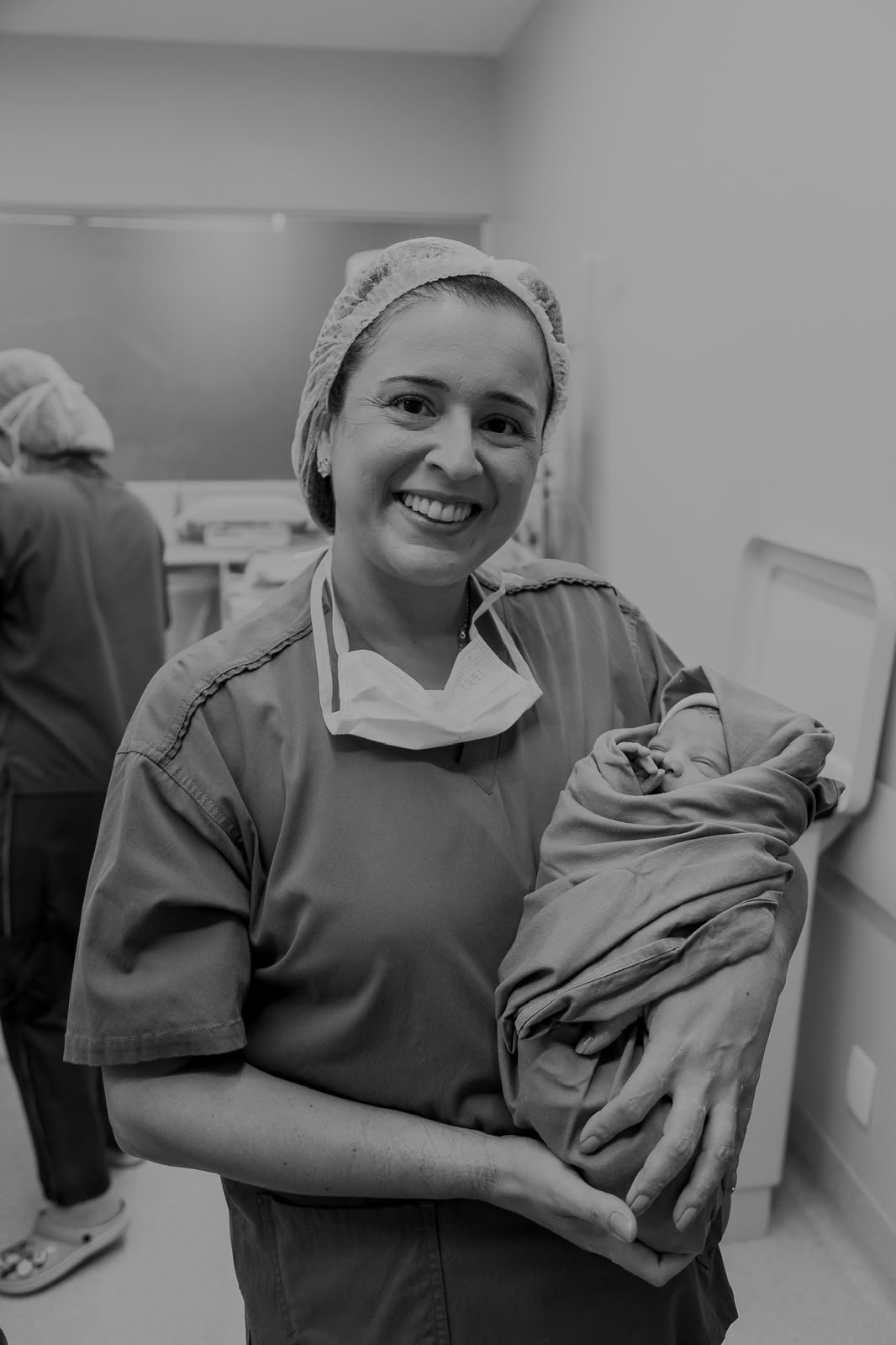 Mãe e bebê no momento da hora de ouro